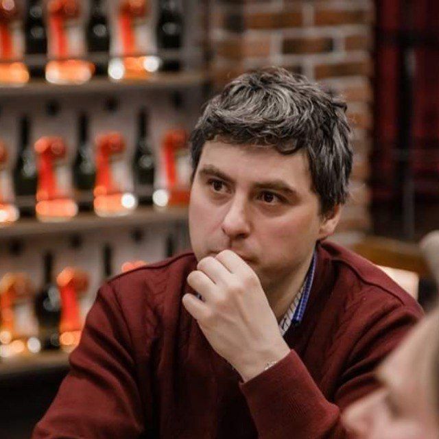 Олег Вениаминович Расин